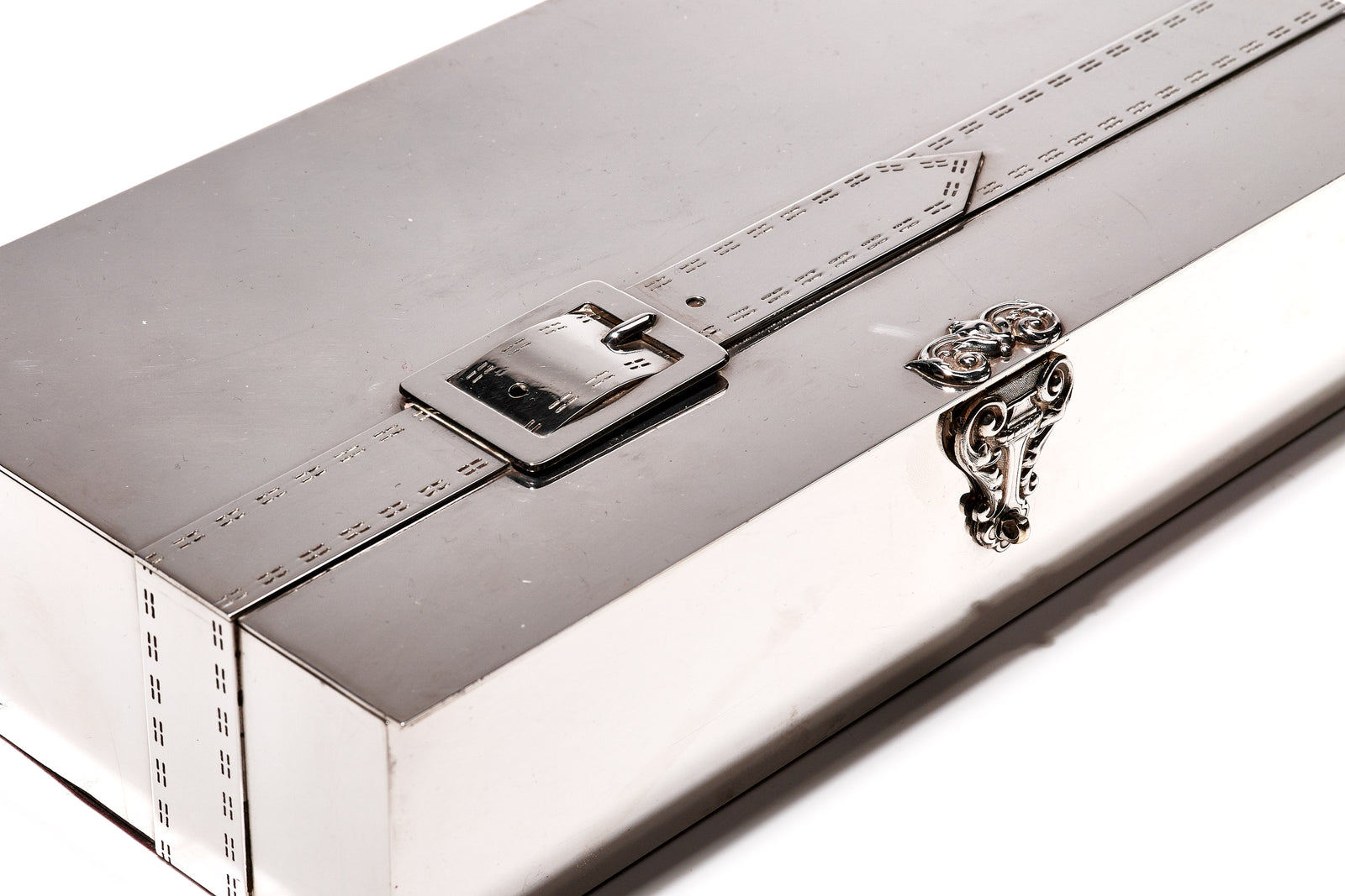 French Giant Belt-Strap Box