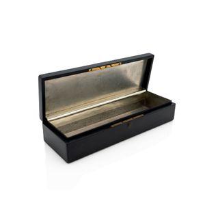 Hermes Box, Flags