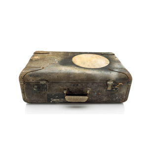 Robert Loughlin, Suitcase