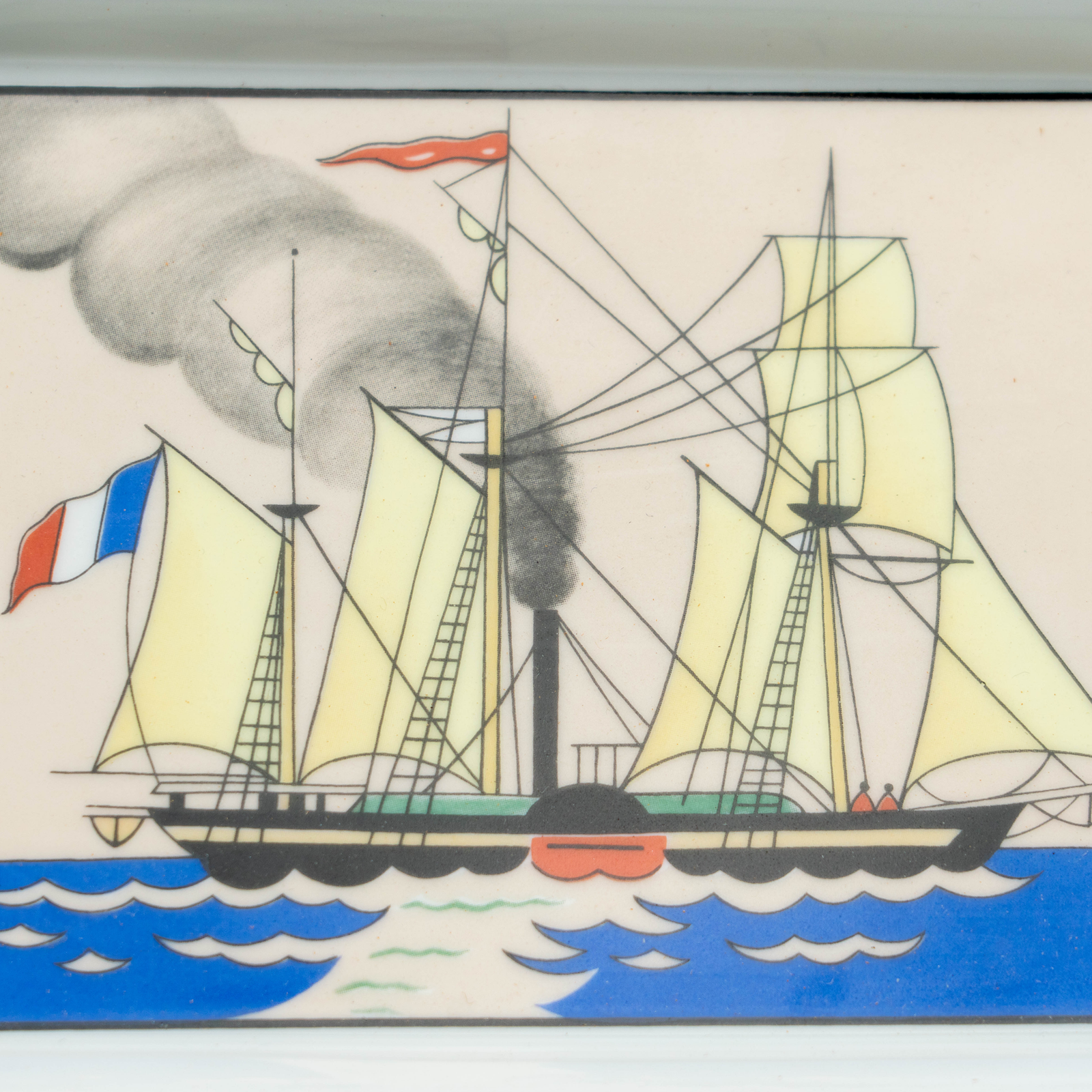 Hermes Ashtray, Ship