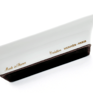 Hermes Ashtray, Feathers