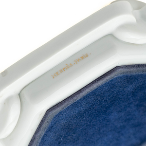 Hermes Ashtray, Kepi