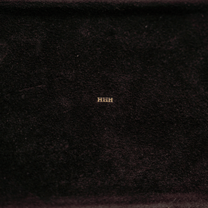 Hermes Ashtray, Feathers