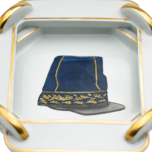 Hermes Ashtray, Kepi