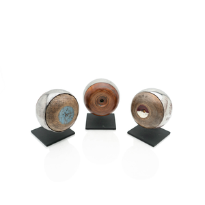 Mounted Lawn Balls