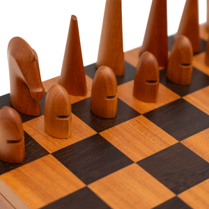 Hermes Chess Set