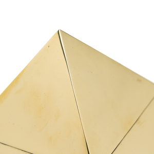 Pyramid Box